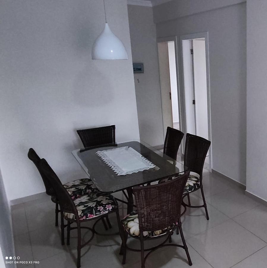 Apartamento 3 Quartos 8 Pessoas A 50 Mts Da Praia De Bombas, A 100M Da Passarela Do Ribeiro Бомбиньяс Экстерьер фото